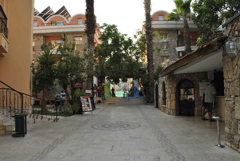 Club Dena Aparthotel มาร์มาริส ภายนอก รูปภาพ